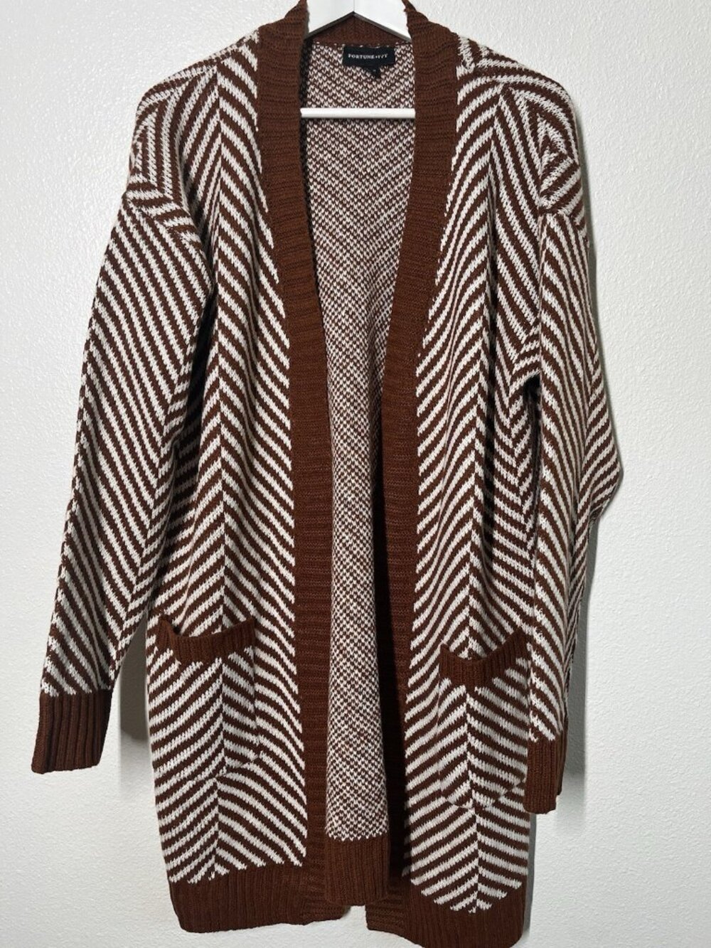 Fortune & Ivy Chevron Brown Cardigan Sweater Tunic Length Size Large Knit Womens